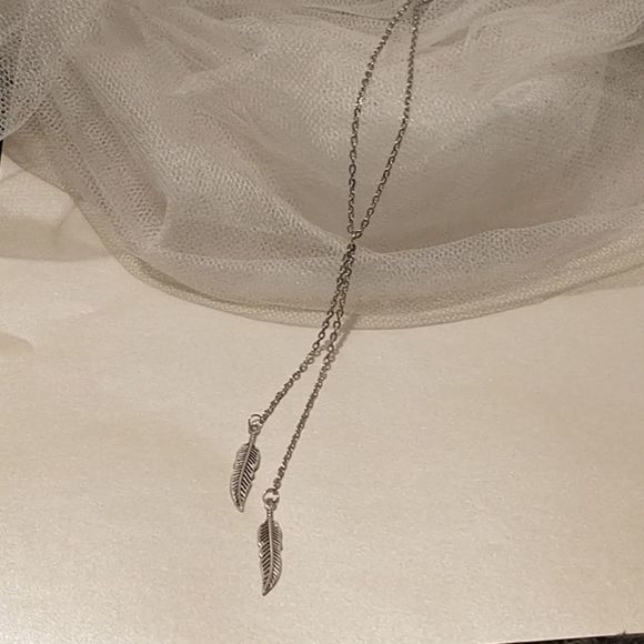 Minimalist, Silver Feather "Y" Necklace! - Picture 5 of 9